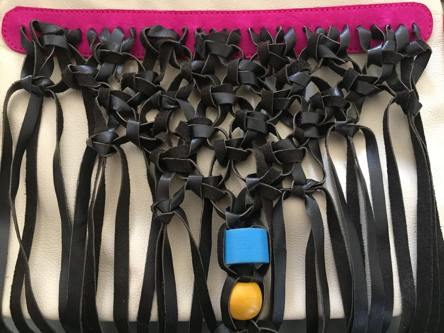 Schoudertas van Leer VanStoel#278 BEIGE | Handgemaakt van HERGEBRUIKT leer | duurzaam is beter