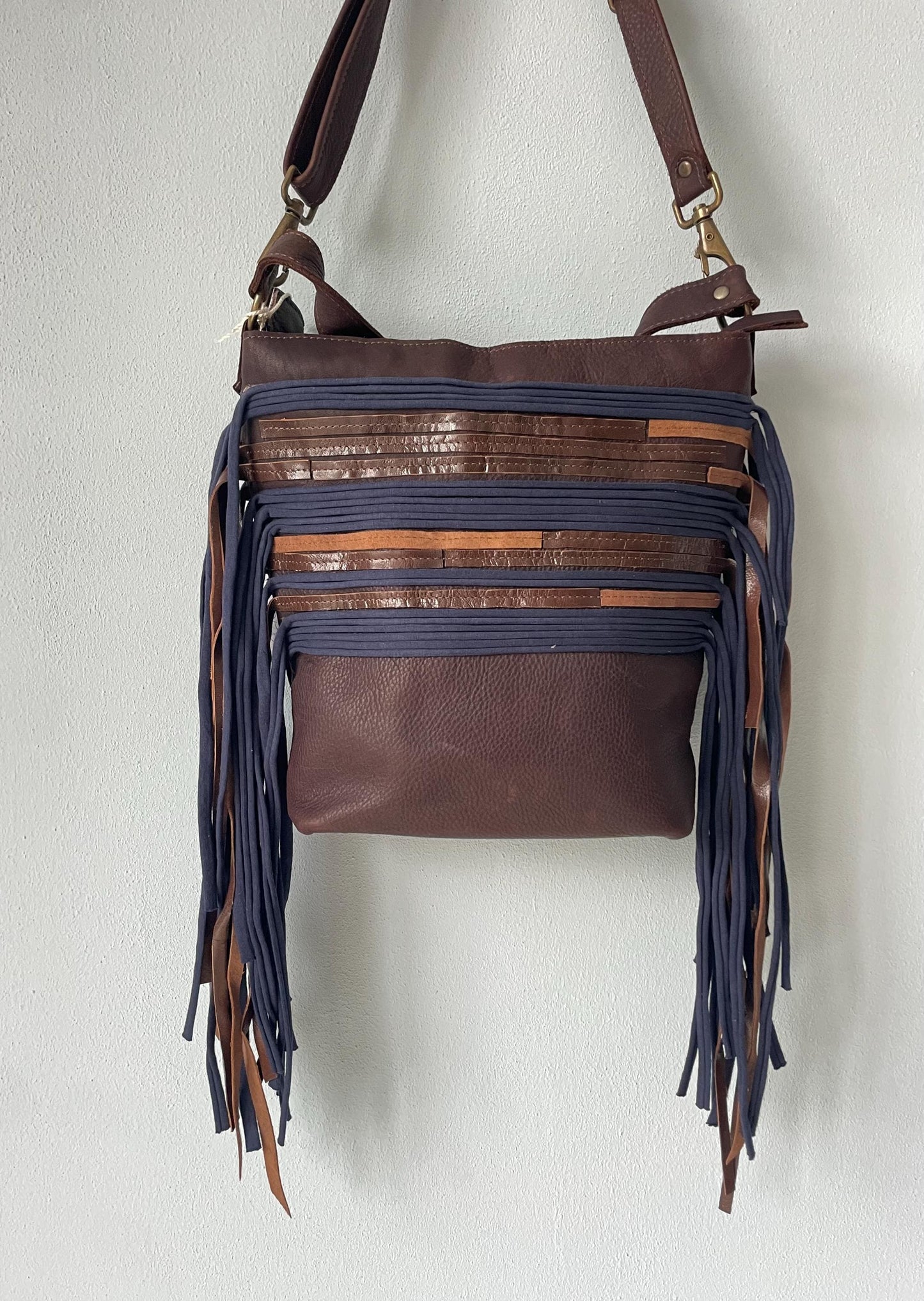 Schoudertas van Leer VanStoel#276 DONKER BRUIN | Handgemaakt van HERGEBRUIKT leer | duurzaam is beter