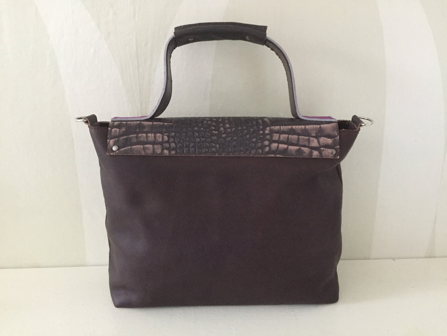 Schoudertas Handtas van Leer met Klep VanStoel#314 BRUIN | Handgemaakt van HERGEBRUIKT leer | duurzaam is beter