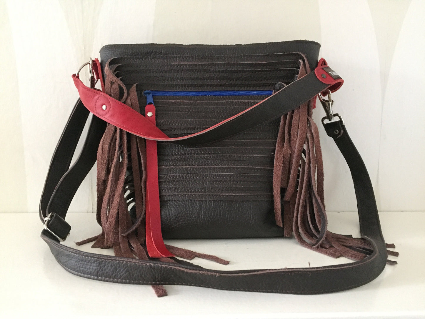 Schoudertas van Leer VanStoel#277 DONKER BRUIN | Handgemaakt van HERGEBRUIKT leer | duurzaam is beter