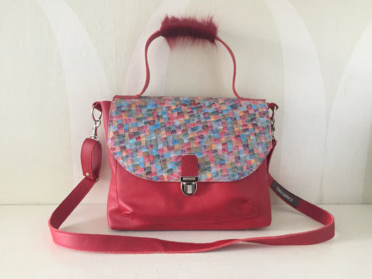 Schoudertas Handtas van Leer met Klep VanStoel#319 ROOD MULTICOLOR | Handgemaakt van HERGEBRUIKT leer | duurzaam is beter