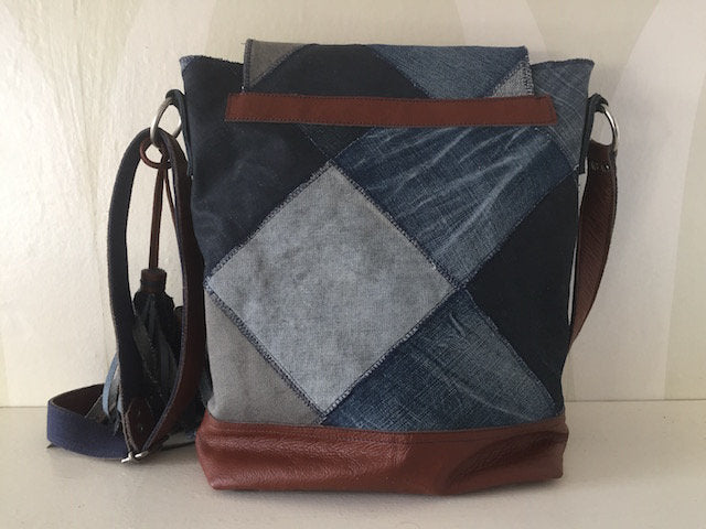 Patchwork Schoudertas van Denim en Leer VanStoel#251 BLAUW BRUIN
