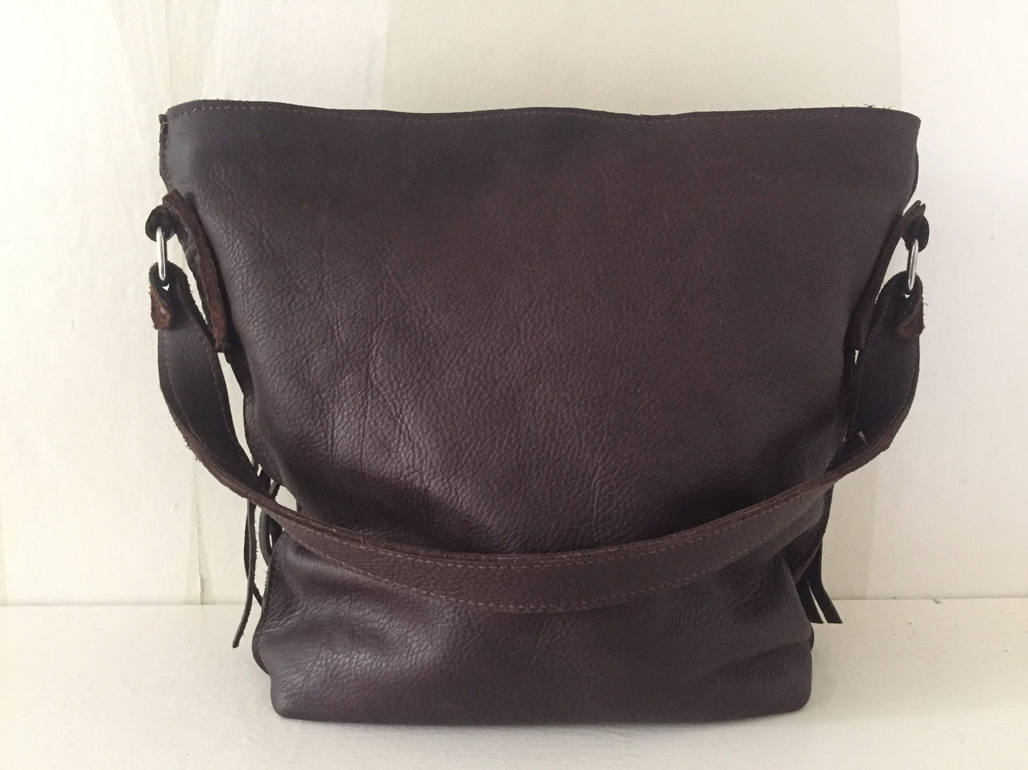 Schoudertas van Leer VanStoel#292 DONKER BRUIN | Handgemaakt van HERGEBRUIKT leer | duurzaam is beter