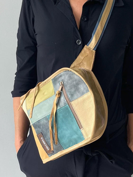 Leren Buiktas VanStoel#334 Paars | Handgemaakt van HERGEBRUIKT leer | duurzaam is beter