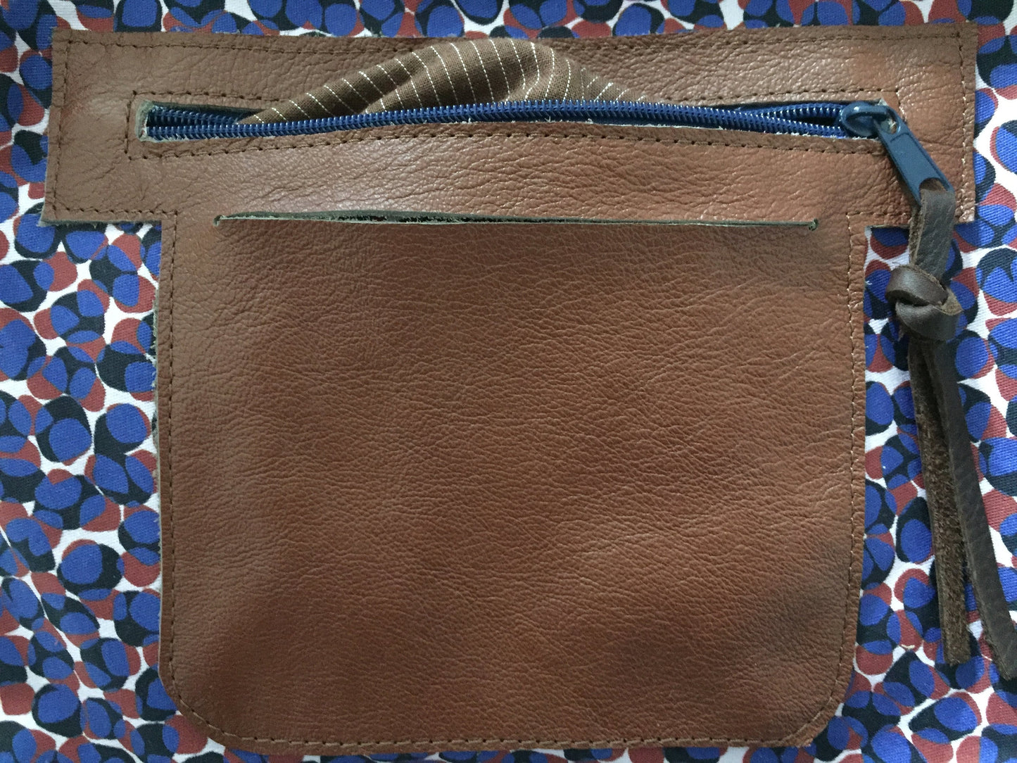 Schoudertas van Leer VanStoel#276 DONKER BRUIN | Handgemaakt van HERGEBRUIKT leer | duurzaam is beter